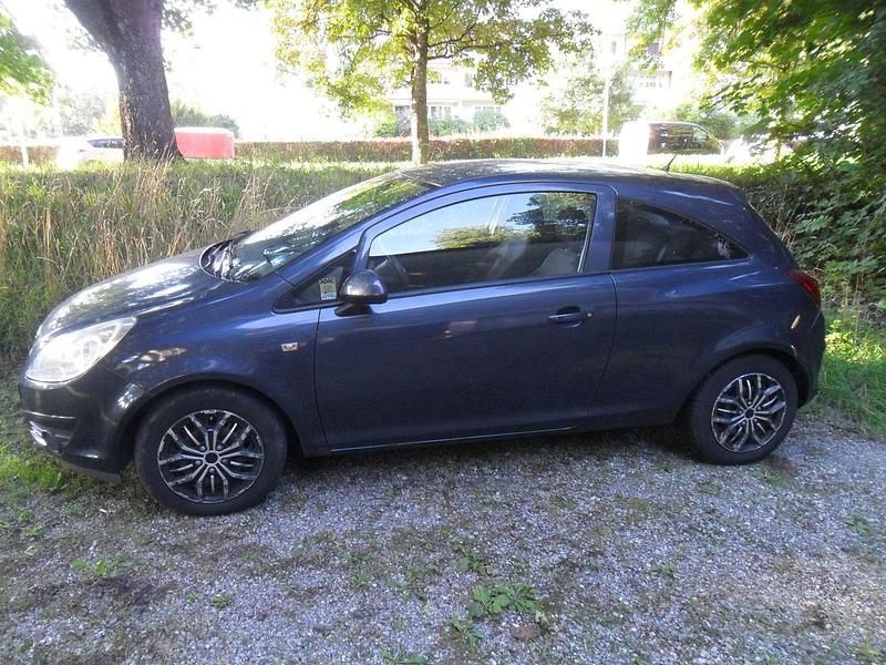 Violet Gebraucht 2009 Opel Corsa Kleinwagen | 2.100 € (Superpreis) - Bild 1/4