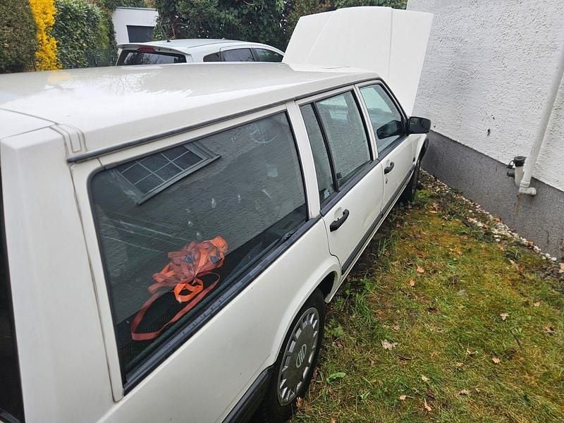 Second-hand Volvo 940 111 CP (81 kW) 1992 Alb Break