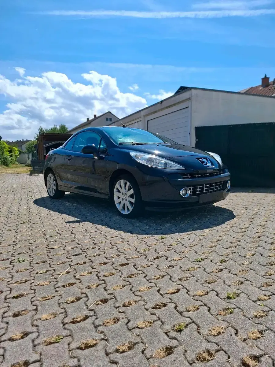 Gebraucht Peugeot 207 CC 120 PS (88 kW) 2007 Schwarz Cabrio