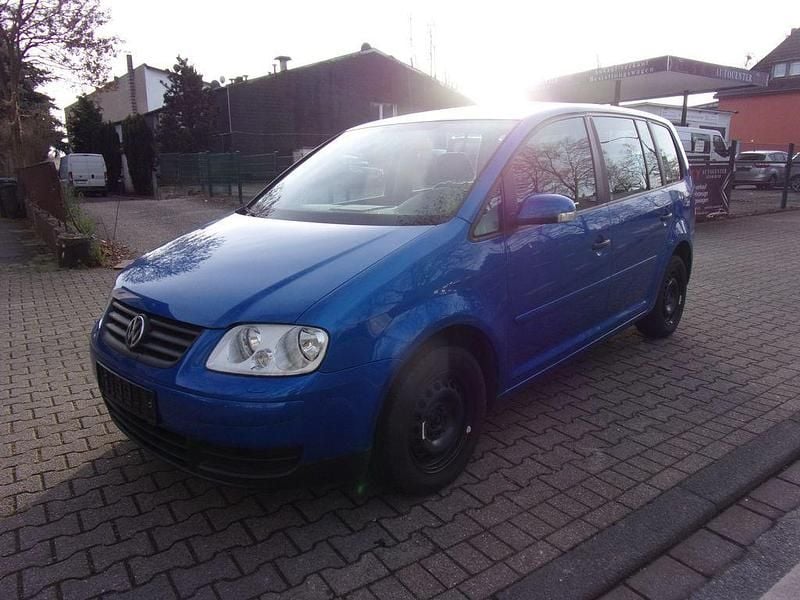 Blau Gebraucht 2005 VW Touran Conceptline Van / Kleinbus | 1.950 € (Superpreis) - Bild 1/4