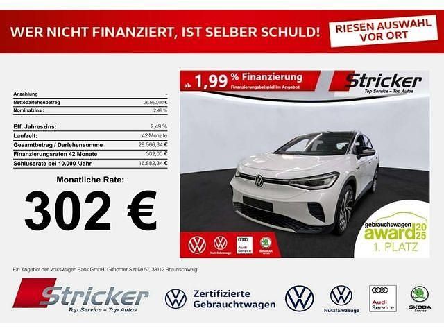 Gebraucht VW ID.4 150 kW (204 PS) 2020 Gletscherweiß metallic schwarz (metallic) SUV