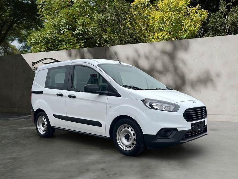 Weiß Gebraucht 2020 Ford Transit Kombi | 13.300 € (Fairer Preis) - Bild 1/3