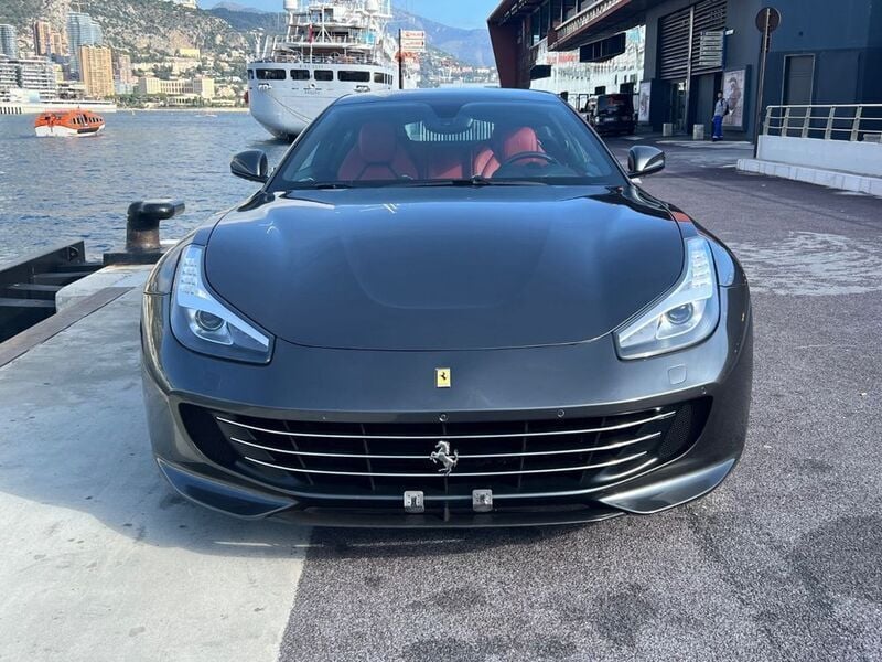 Second-hand Ferrari GTC4Lusso 610 CP (448 kW) 2019 Gri Break