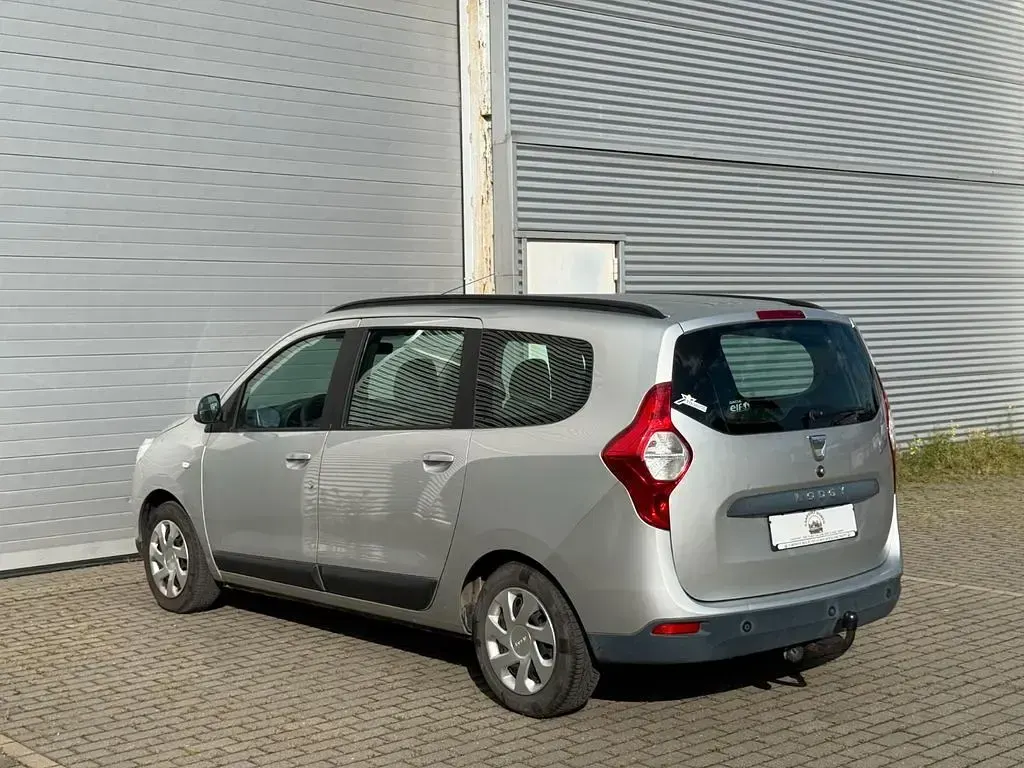 Gebraucht Dacia Lodgy Lauréate 116 PS (85 kW) 2013 Grau Van / Kleinbus