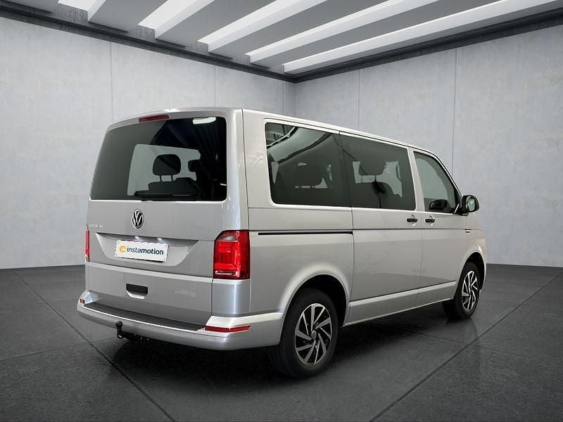 Gebraucht VW Multivan 150 PS (110 kW) 2019 Silber Van