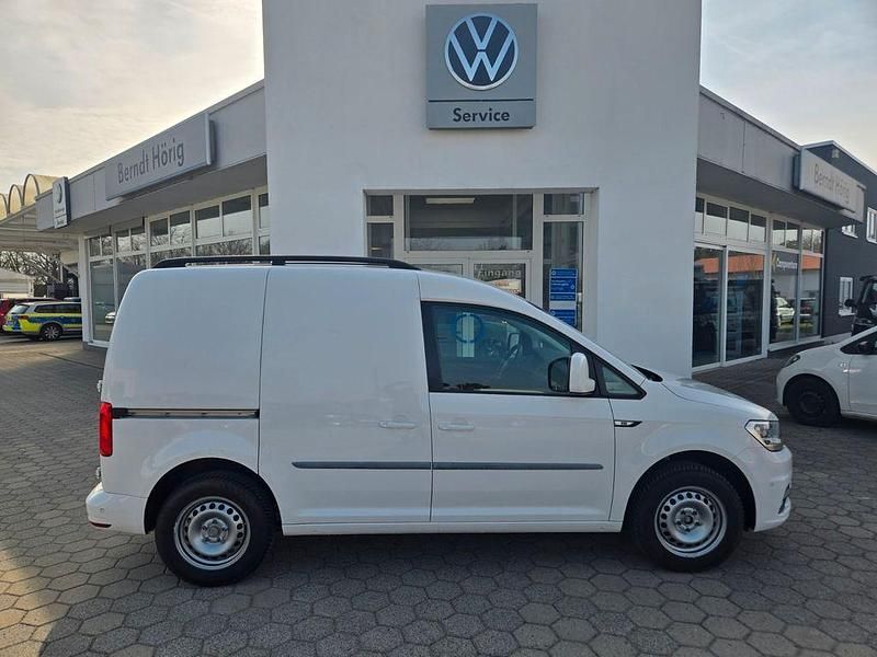 Gebraucht VW Caddy 102 PS (75 kW) 2019 Weiß Van / Kleinbus