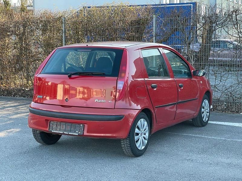 Gebraucht Fiat Punto 80 PS (58 kW) 2002 Rot Kleinwagen