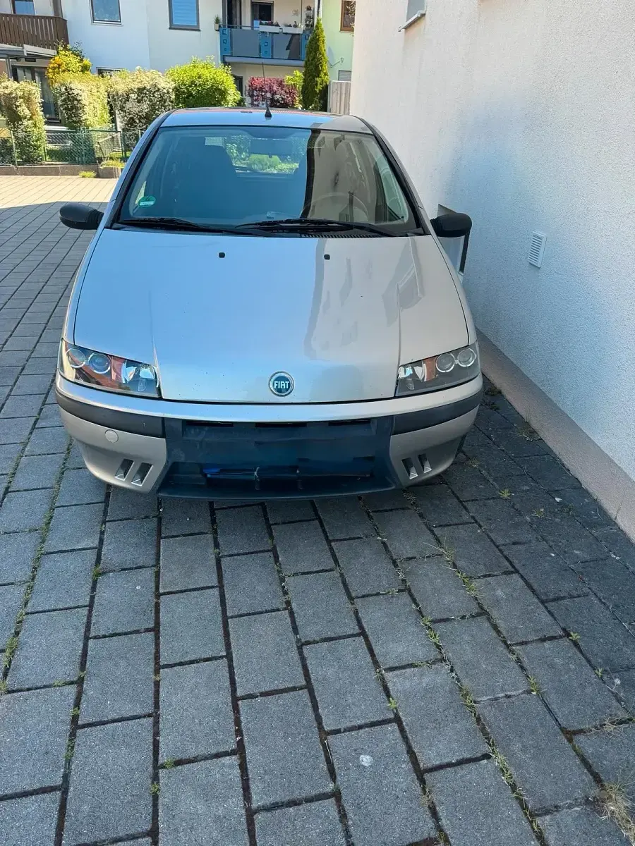Gebraucht Fiat Punto 80 PS (58 kW) 2002 Silber Kleinwagen