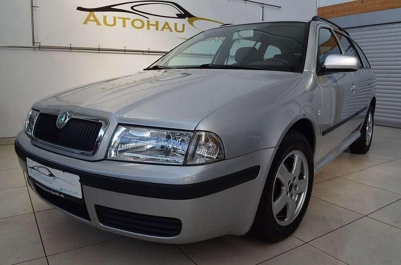 Silber Gebraucht 2007 Skoda Octavia Kombi | 2.900 € (Guter Preis) - Bild 1/4