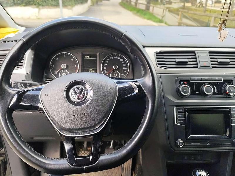 Schwarz Gebraucht 2020 VW Caddy Van / Kleinbus | 18.900 € (Teuer) - Bild 1/4