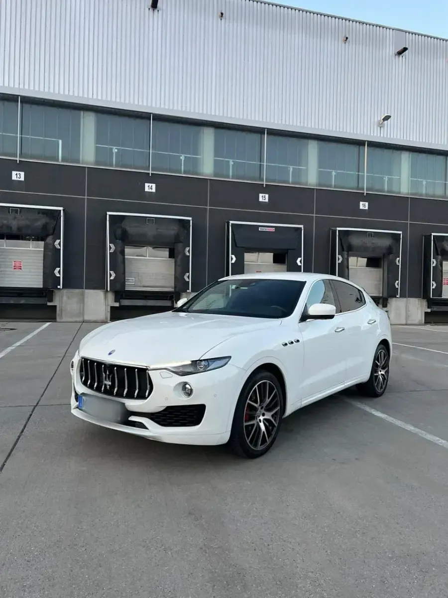 Gebraucht Maserati Levante 275 PS (202 kW) 2017 Weiß SUV