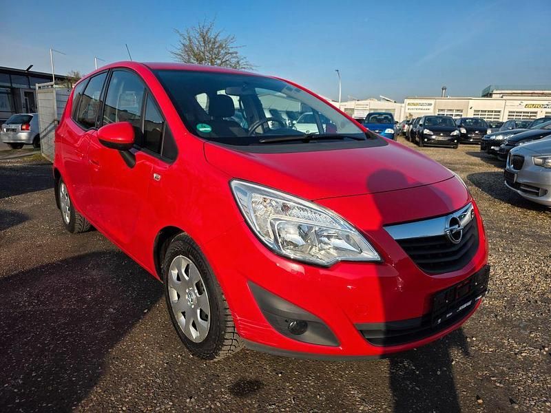 Gebraucht Opel Meriva Edition 120 PS (88 kW) 2012 Rot Van / Kleinbus