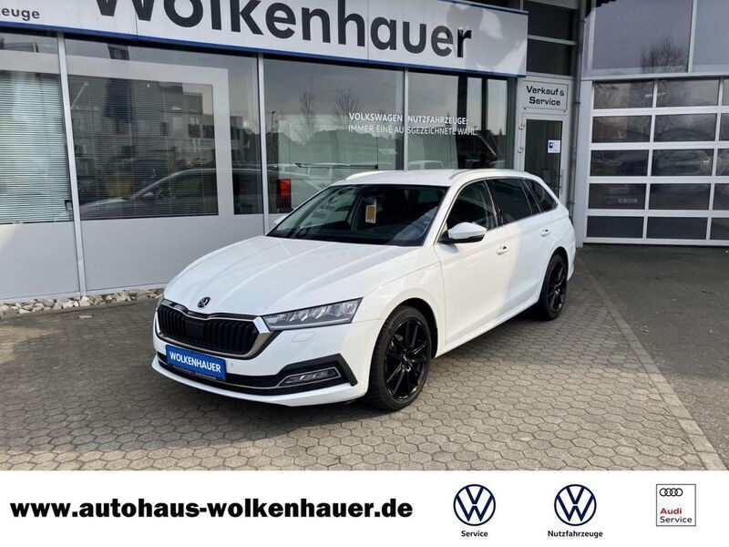 Moonweiß (metallic) Gebraucht 2021 Skoda Octavia Style Kombi | 16.750 € (Fairer Preis) - Bild 1/4