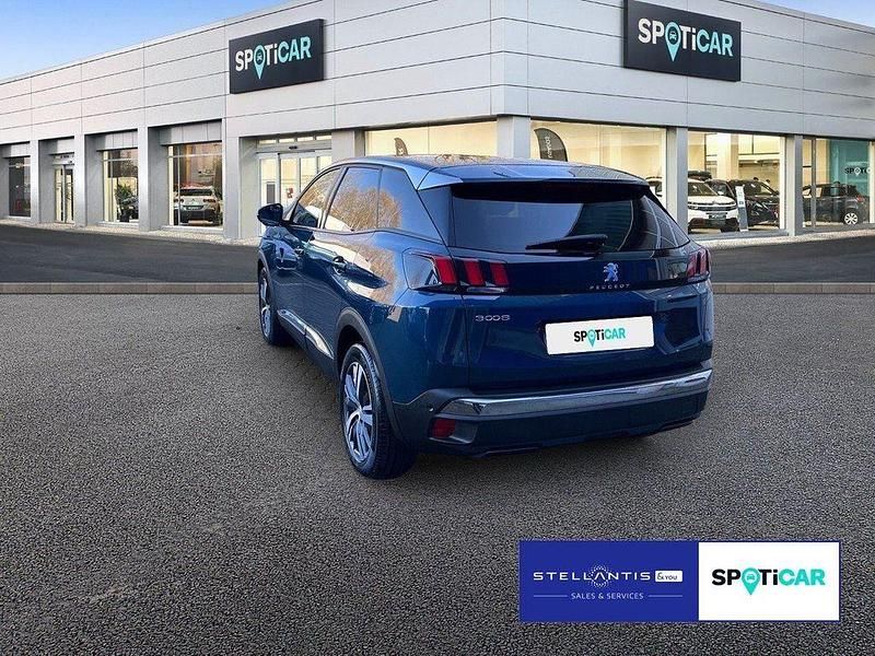 Gebraucht Peugeot 3008 Allure 131 PS (96 kW) 2023 Blau SUV