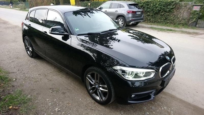 Schwarz Gebraucht 2018 BMW 120 Advantage Kleinwagen | 13.000 € (Etwas zu teuer) - Bild 1/4