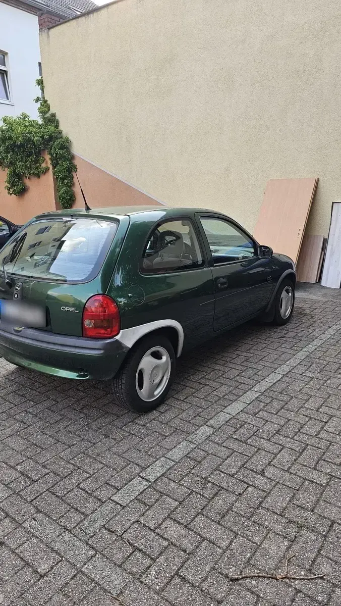 Occasion Opel Corsa 60 ch (44 kW) 1997 Vert Citadine