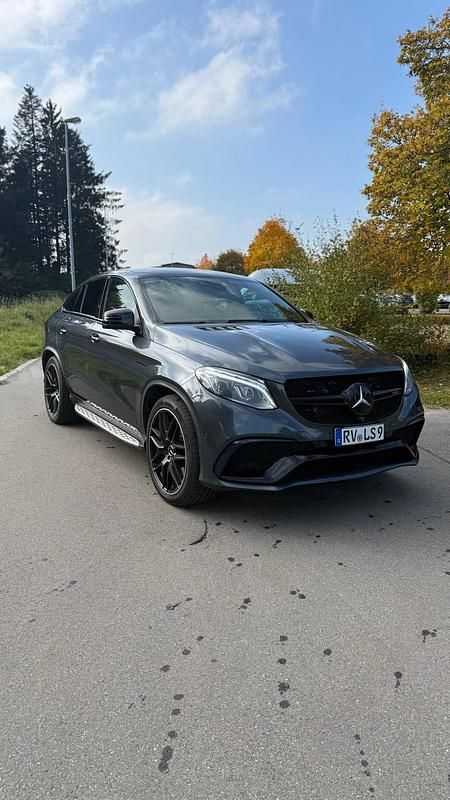 Grau Gebraucht 2015 Mercedes GLE63 AMG AMG Coupé | 46.200 € (Fairer Preis) - Bild 1/4