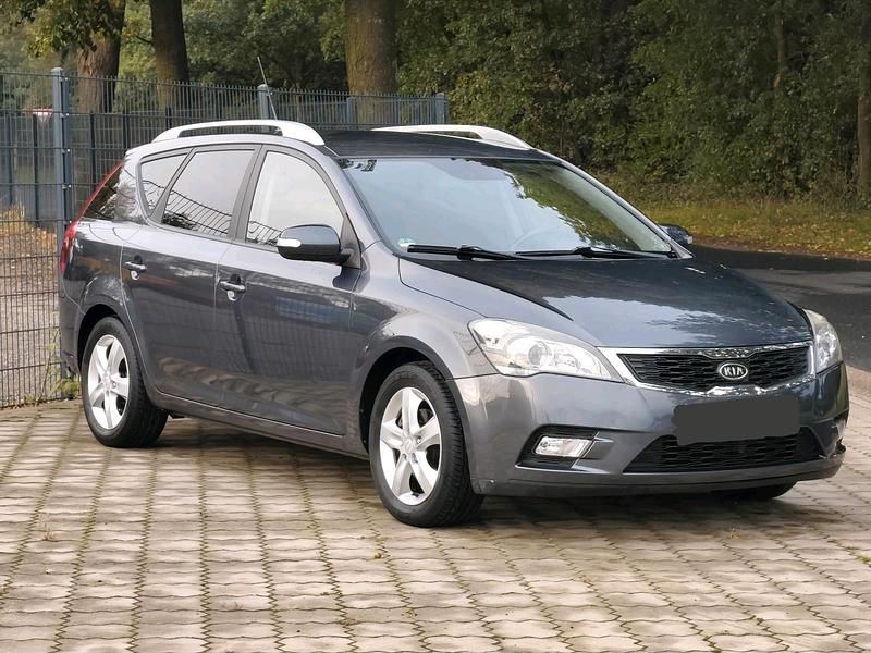 Gebraucht 2011 Kia Ceed Kombi | 2.950 € (Etwas zu teuer) - Bild 1/4