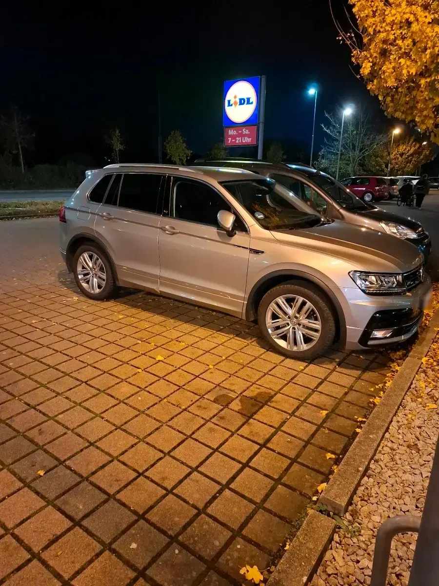 Gebraucht VW Tiguan R-line 179 PS (131 kW) 2017 Grau SUV