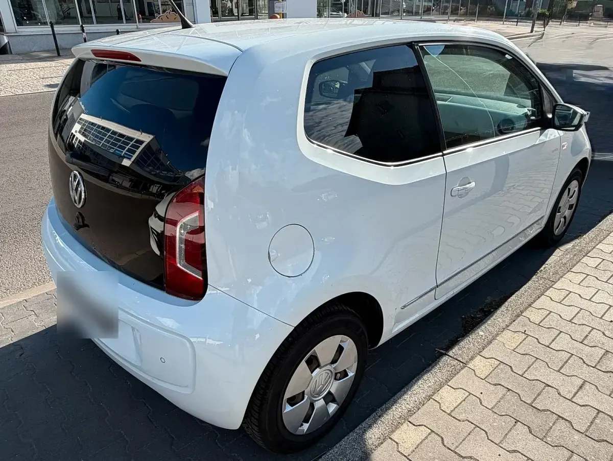 Gebraucht VW up! 60 PS (44 kW) 2012 Weiß Kleinwagen