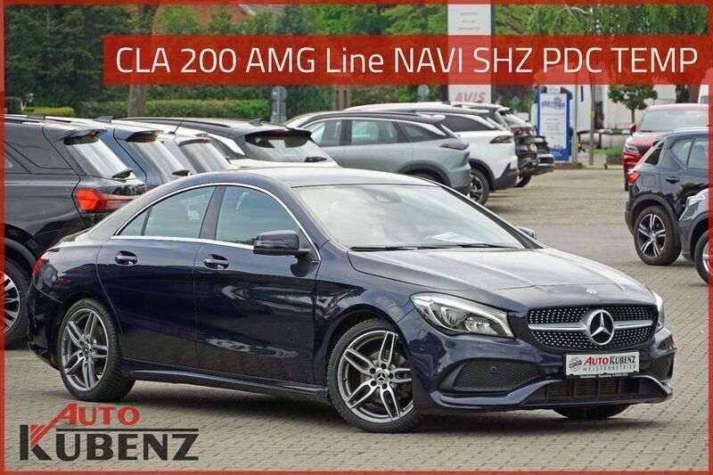 Blau Gebraucht 2018 Mercedes CLA200 AMG line Limousine | 24.980 € (Teuer) - Bild 1/4
