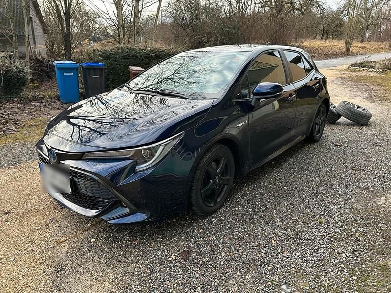 Gebraucht Toyota Corolla 152 PS (111 kW) 2021 Blau Limousine