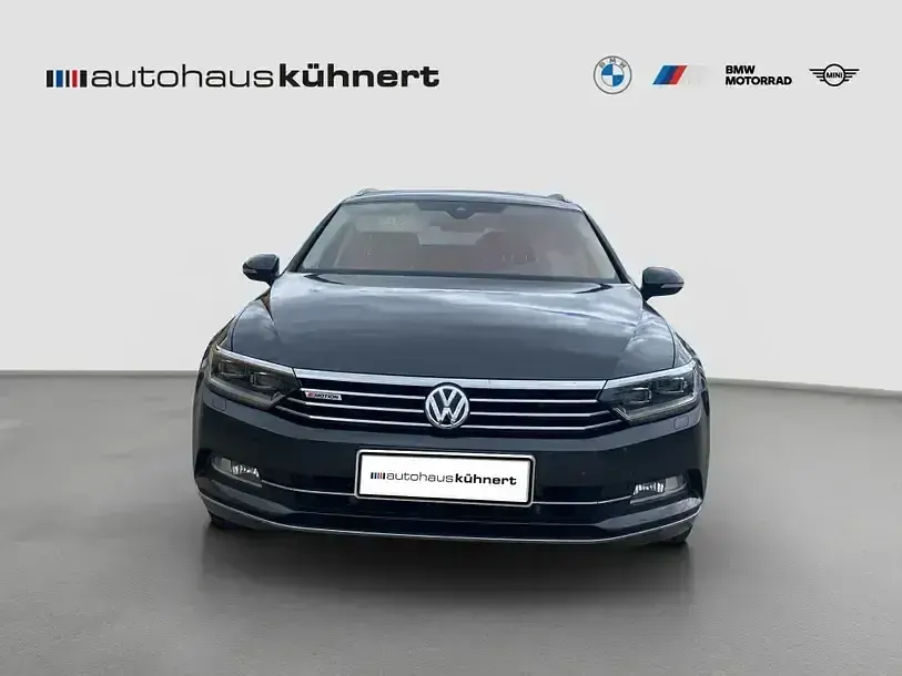 Gebraucht VW Passat Highline 190 PS (139 kW) 2018 Grau Kombi