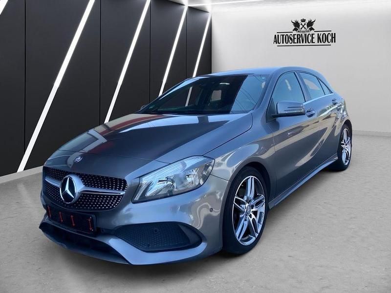 Mountaingrau Gebraucht 2015 Mercedes A180 AMG line Limousine | 15.990 € (Etwas zu teuer) - Bild 1/4