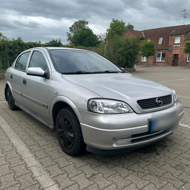 Silber Gebraucht 2001 Opel Astra Limousine | 200 € (Superpreis) - Bild 1/4