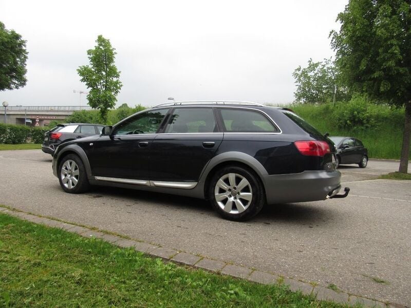 Gebraucht Audi A6 Allroad Comfort 232 PS (170 kW) 2006 Blau Kombi