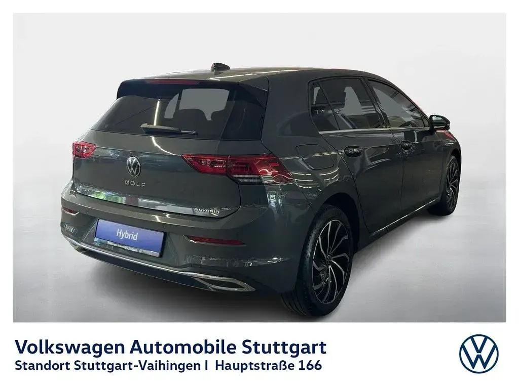 Gebraucht VW Golf VIII Style 204 PS (150 kW) 2022 Delfingrau metallic Limousine