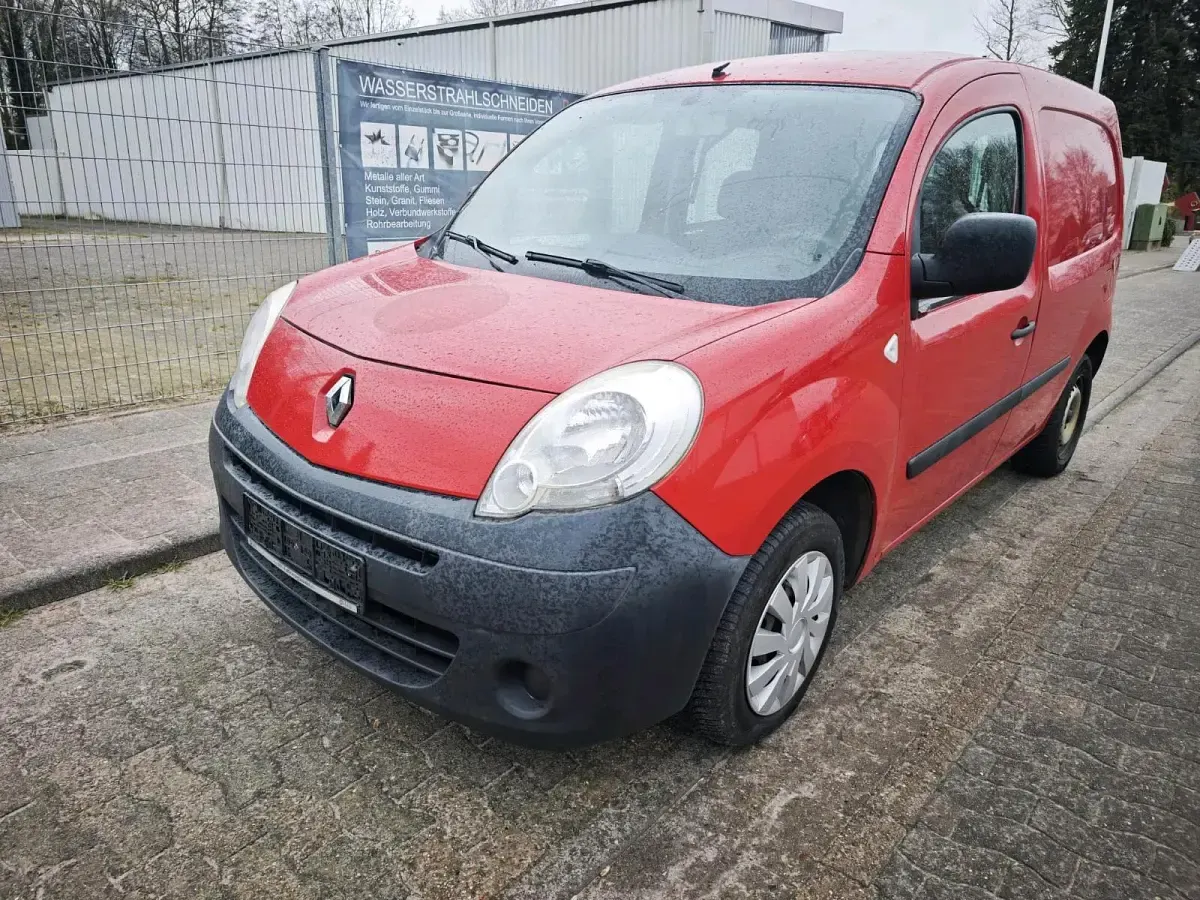 Gebraucht Renault Kangoo 85 PS (62 kW) 2010 Rot Kombi
