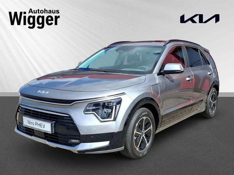Klg) stahlgrau met. (grau Gebraucht 2024 Kia Niro Spirit SUV | 33.790 € - Bild 1/4