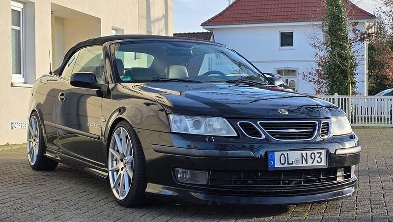 Schwarz Gebraucht 2005 Saab 9-3 Cabriolet Aero Cabrio | 17.500 € - Bild 1/4