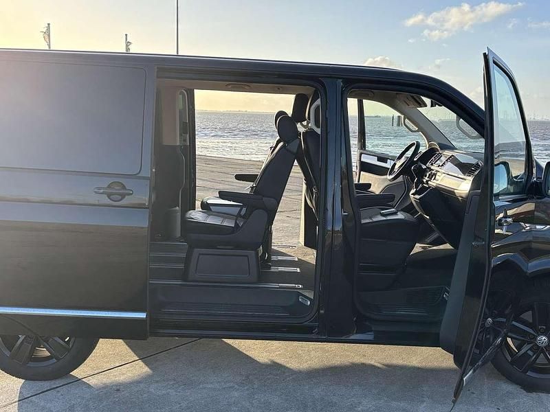 Używany VW T6 Highline 204 KM (150 kW) 2016 Czarny Van
