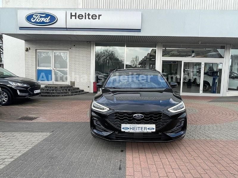 Gebraucht Ford Focus ST-Line X 155 PS (114 kW) 2024 Schwarz Kombi