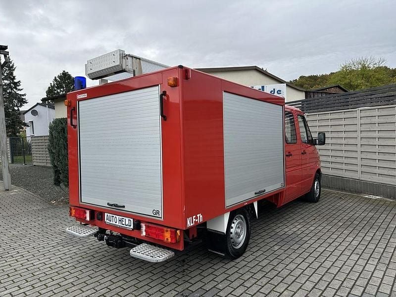 Gebraucht Mercedes Sprinter 143 PS (105 kW) 1998 Rot Van