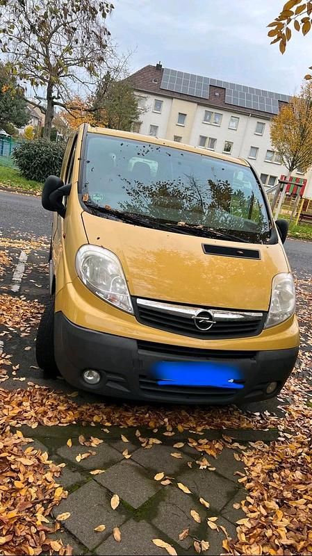Gelb Gebraucht 2012 Opel Vivaro Van | 2.500 € (Superpreis) - Bild 1/4