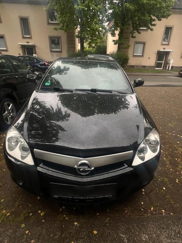 Schwarz Gebraucht 2006 Opel Tigra Cabrio | 890 € (Superpreis) - Bild 1/4