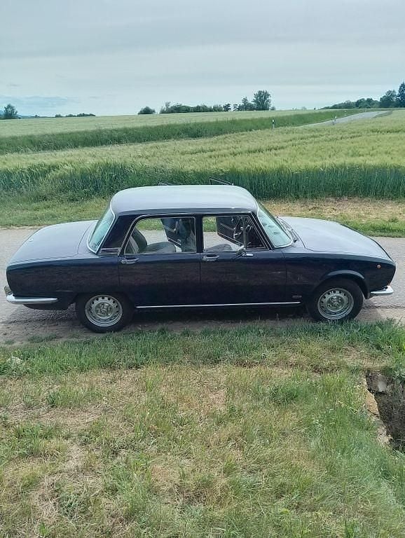 Gebraucht Alfa Romeo Giulia 126 PS (92 kW) 1972 Blau Limousine