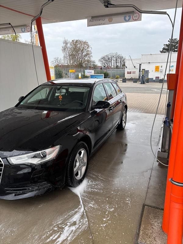 Gebraucht Audi A6 190 PS (139 kW) 2013 Schwarz Kombi