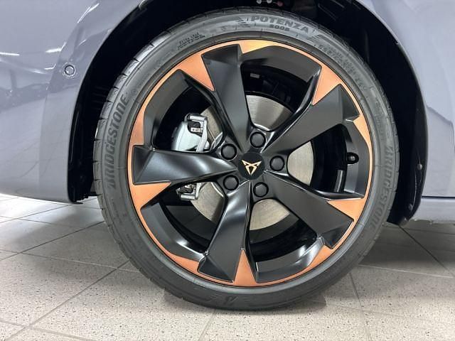 Neu Cupra Leon 204 PS (150 kW) 2026 Grau Limousine