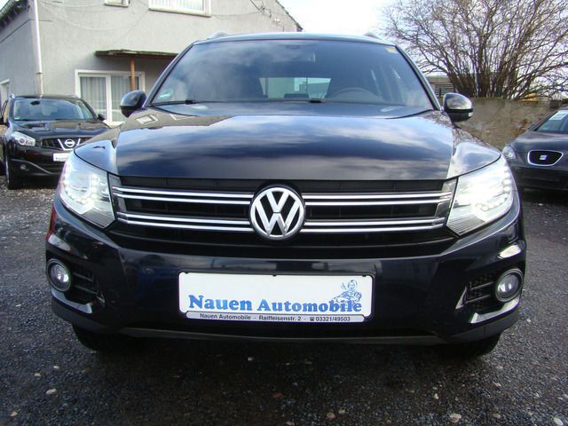Gebraucht VW Tiguan Style 140 PS (102 kW) 2013 Schwarz metallic SUV