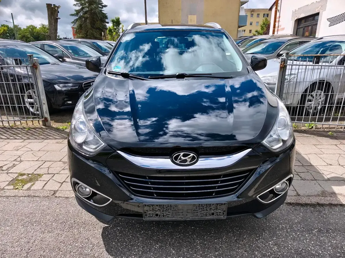 Gebraucht Hyundai ix35 115 PS (84 kW) 2013 Schwarz SUV