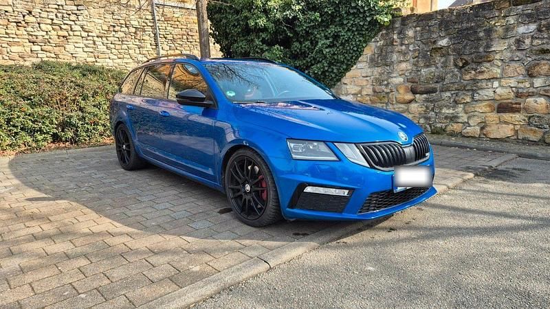 Gebraucht Skoda Octavia RS 230 PS (169 kW) 2017 Blau Kombi