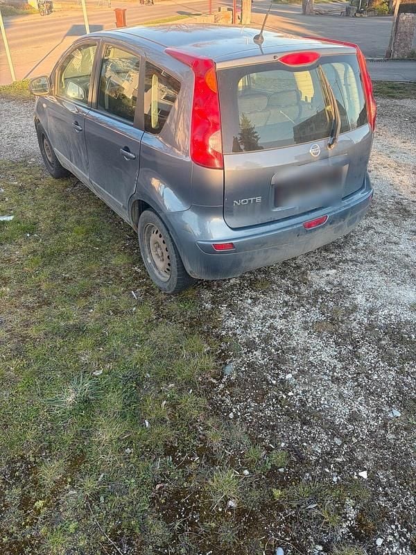 Second-hand Nissan Note 110 CP (80 kW) 2007 Gri Hatchback