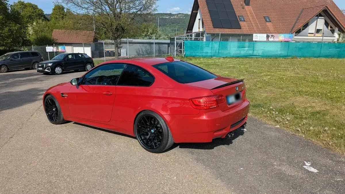 Używany BMW M3 Competition Edition 420 KM (308 kW) 2011 Czerwony Coupe