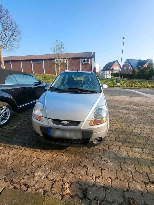 Gebraucht Chevrolet Matiz 67 PS (49 kW) 2009 Silber Kleinwagen