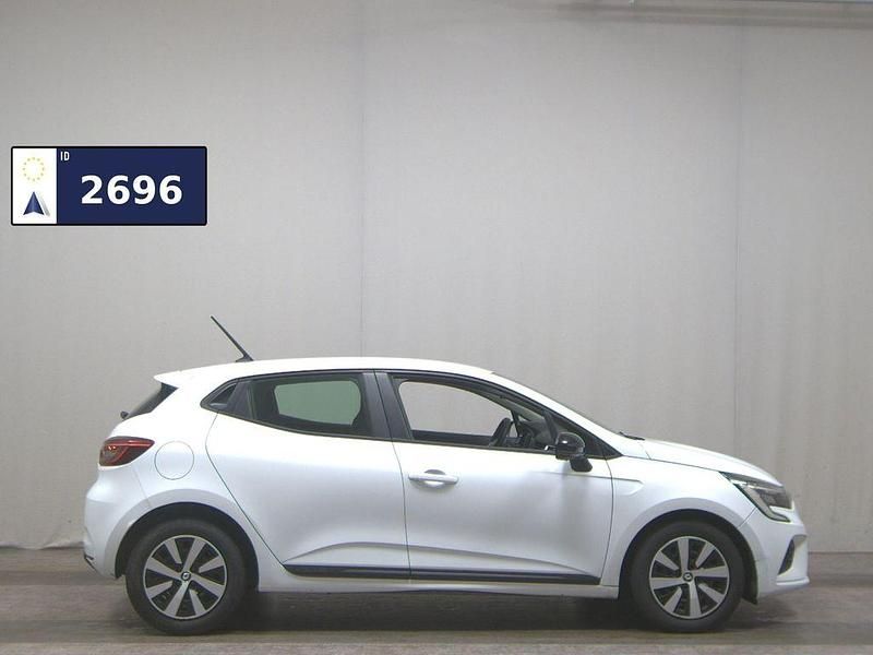 Weiß Gebraucht 2023 Renault Clio V Equilibre Limousine | 11.980 € (Guter Preis) - Bild 1/4