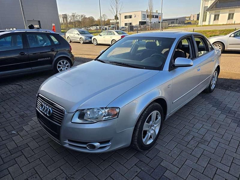 Gebraucht Audi A4 131 PS (96 kW) 2005 Lichtsilber metallic Limousine